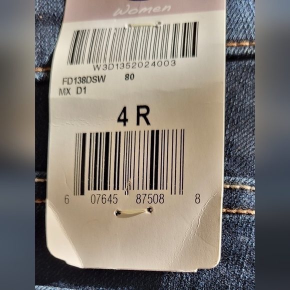 Women's Denim Dickies Relaxed Fit 5 pocket jean 4R NWT - Picture 6 of 9